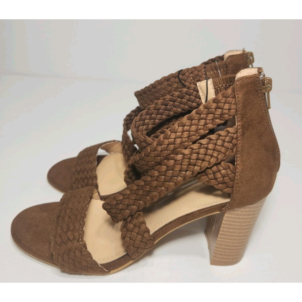 NY&Co Womens Sandals 3 Inch Heels Size 10 Brown NWT Basket Weeve Pattern Straps